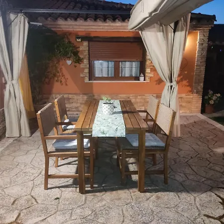 Boulevard Los Poetas Дом отдыха Сан-Матео-де-Гальего